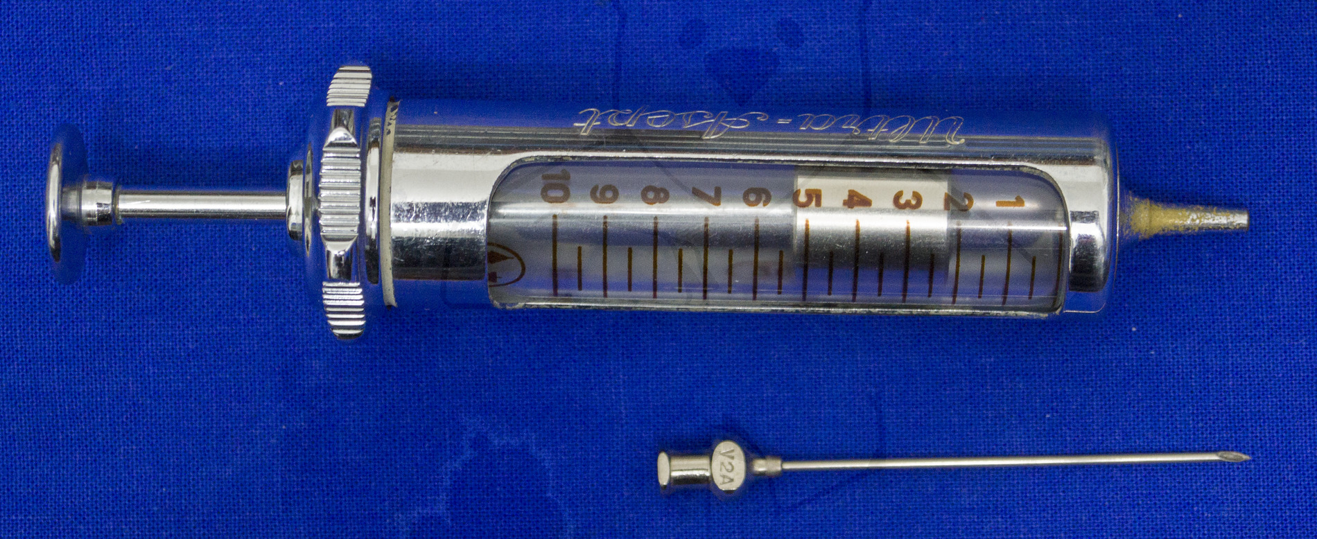 "Ultra Asept" von Henke-Sass, 10ml Volumen Blutabnahme und intravenöse Injektionen, Komplett montiert mit Kanüle